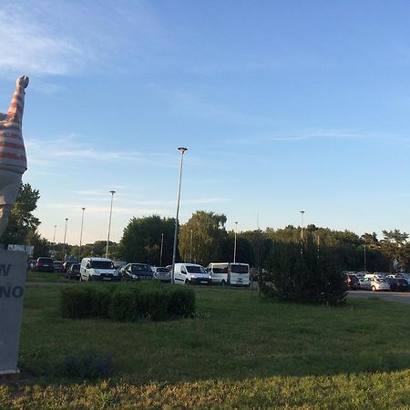 Nowoczesny Apartament Chrobrego Lägenhet Gdańsk Exteriör bild