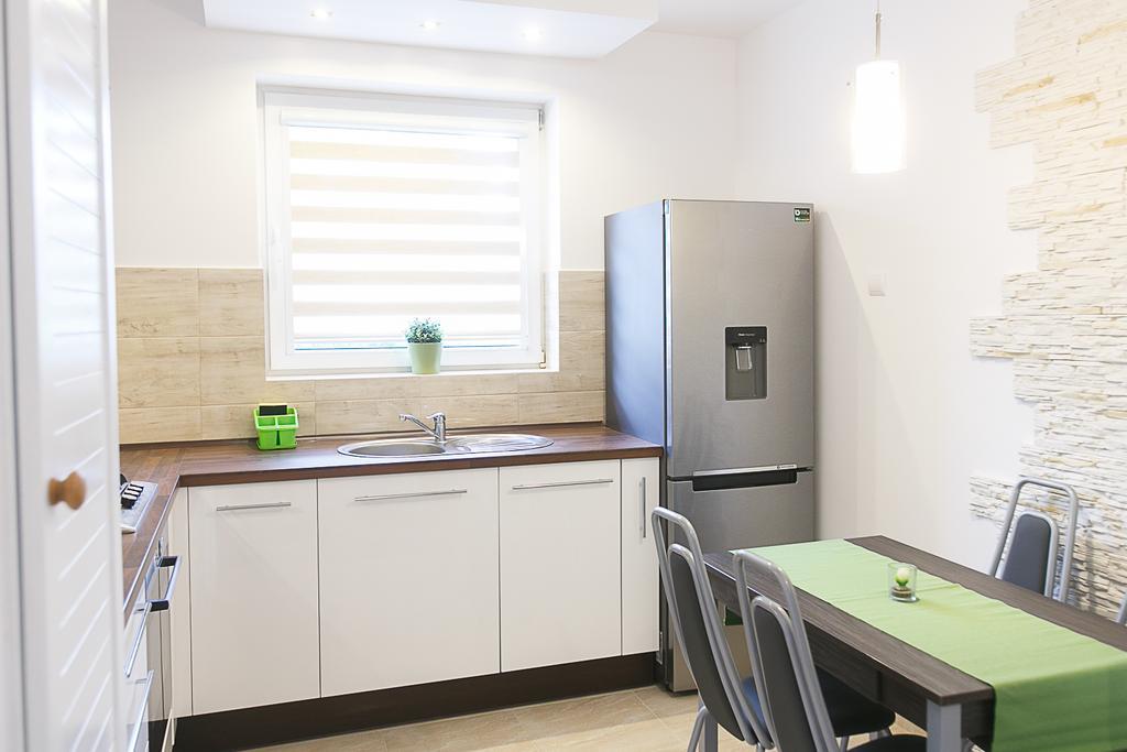 Nowoczesny Apartament Chrobrego Lägenhet Gdańsk Exteriör bild